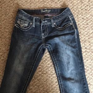 Amethyst jeans size 5. Like new condition